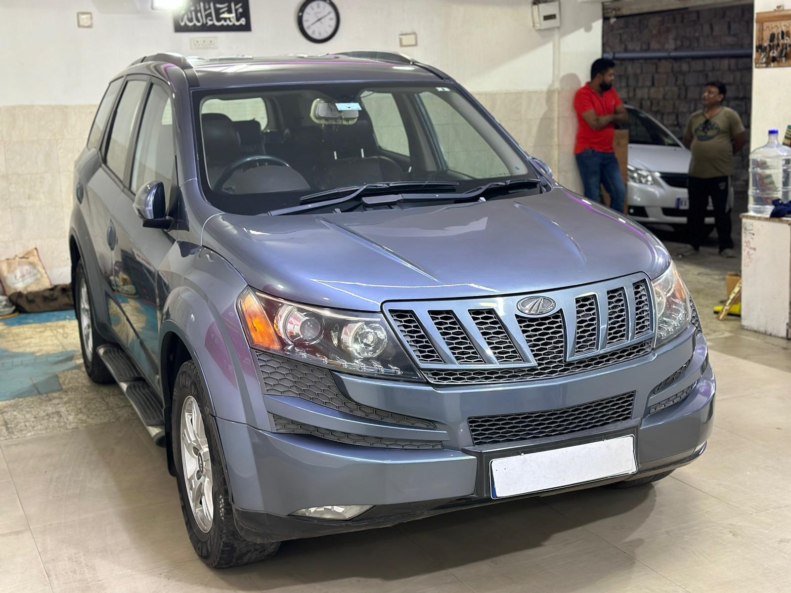 MAHINDRA XUV500 W8 2015