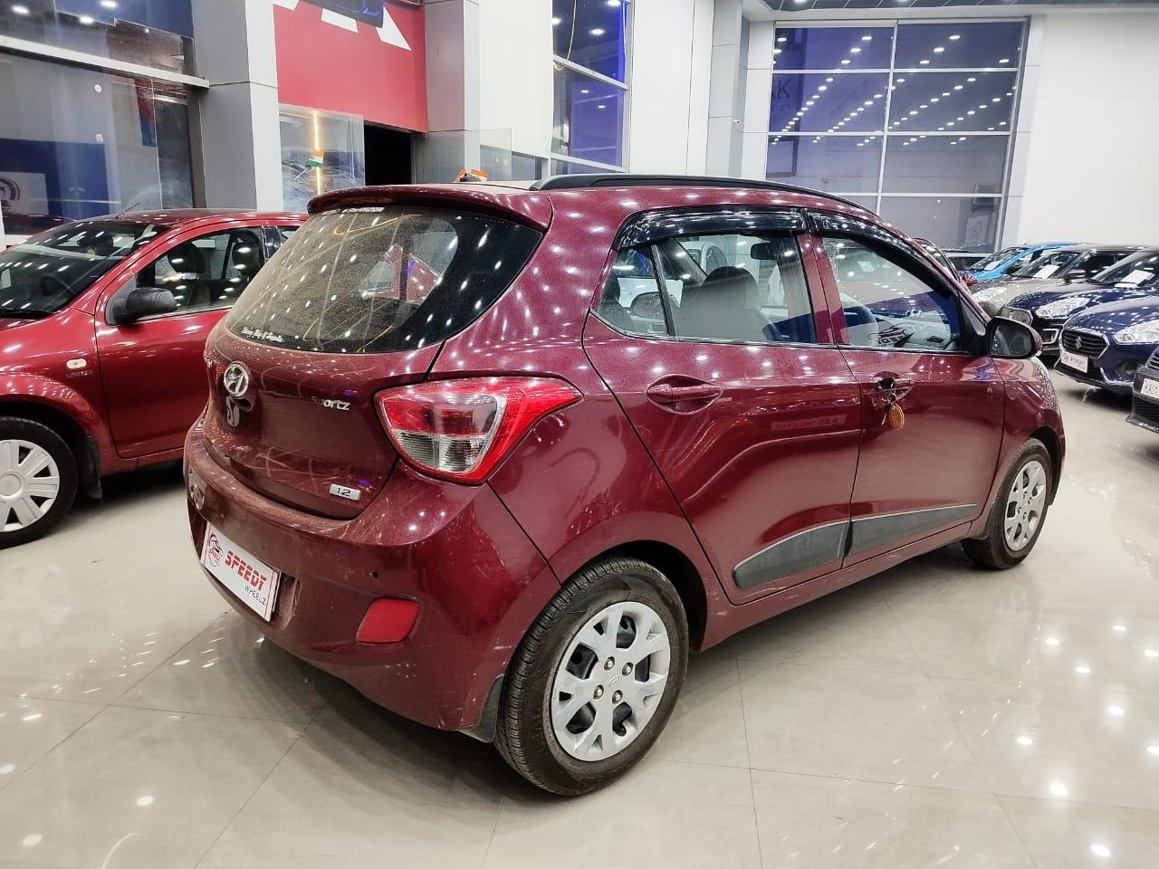 GRAND I10 SPORTZ