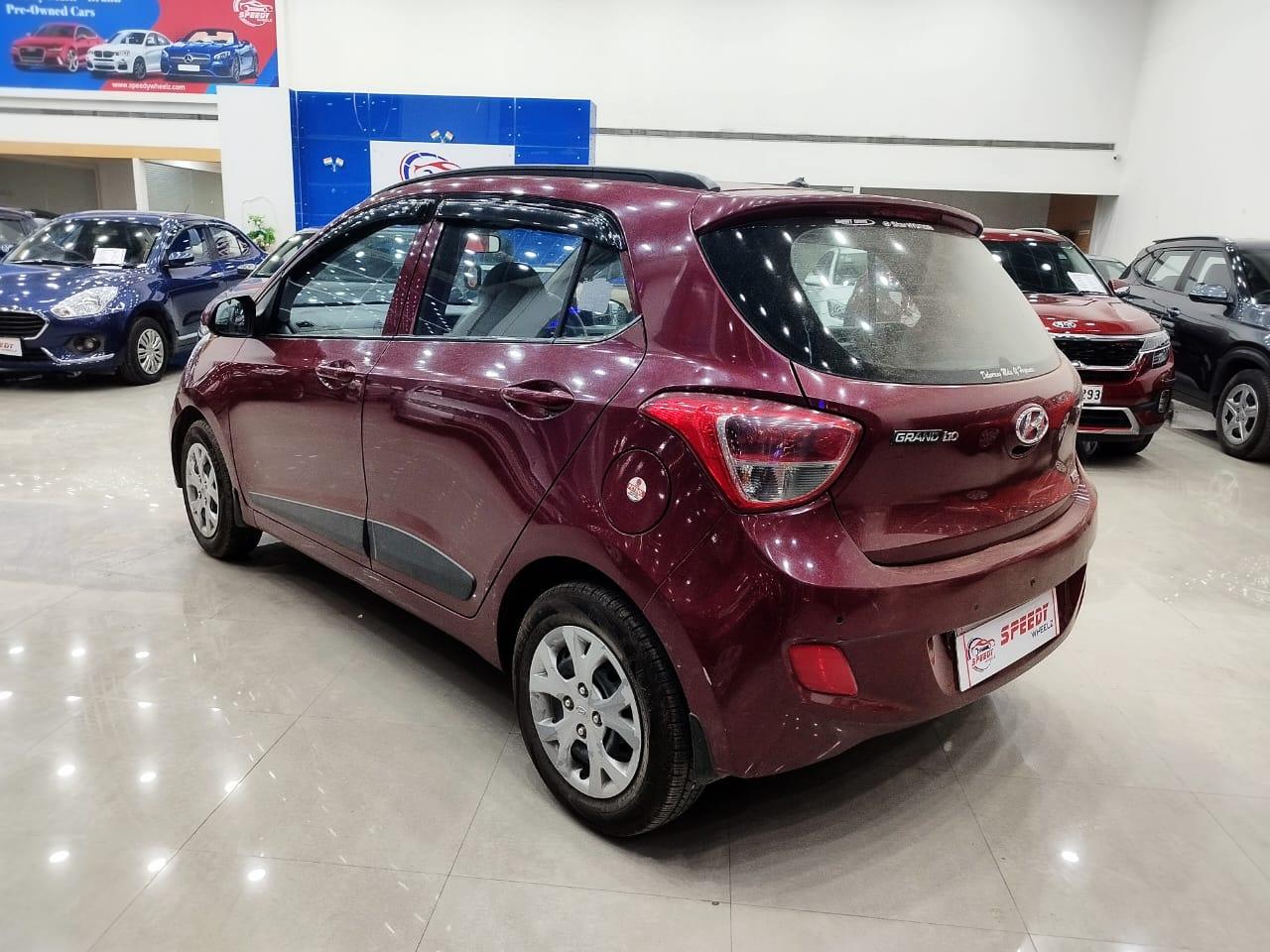 GRAND I10 SPORTZ