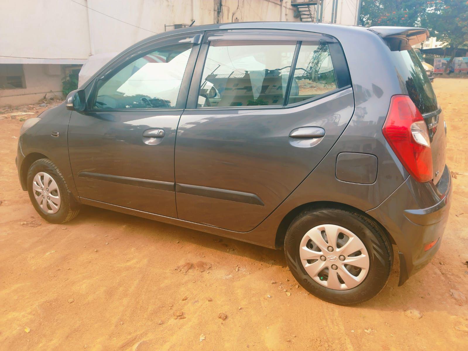 HYUNDAI I10