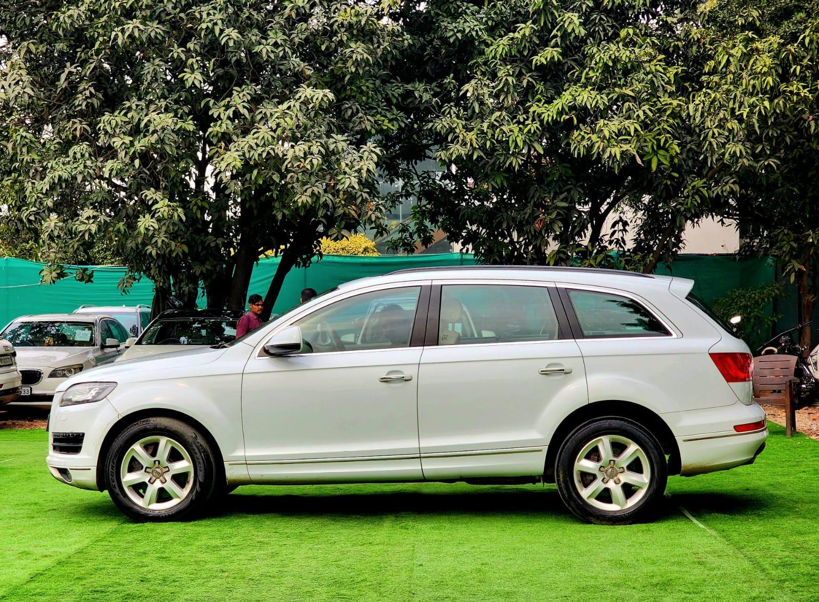 AUDI Q7 3.0TDI QUATTRO