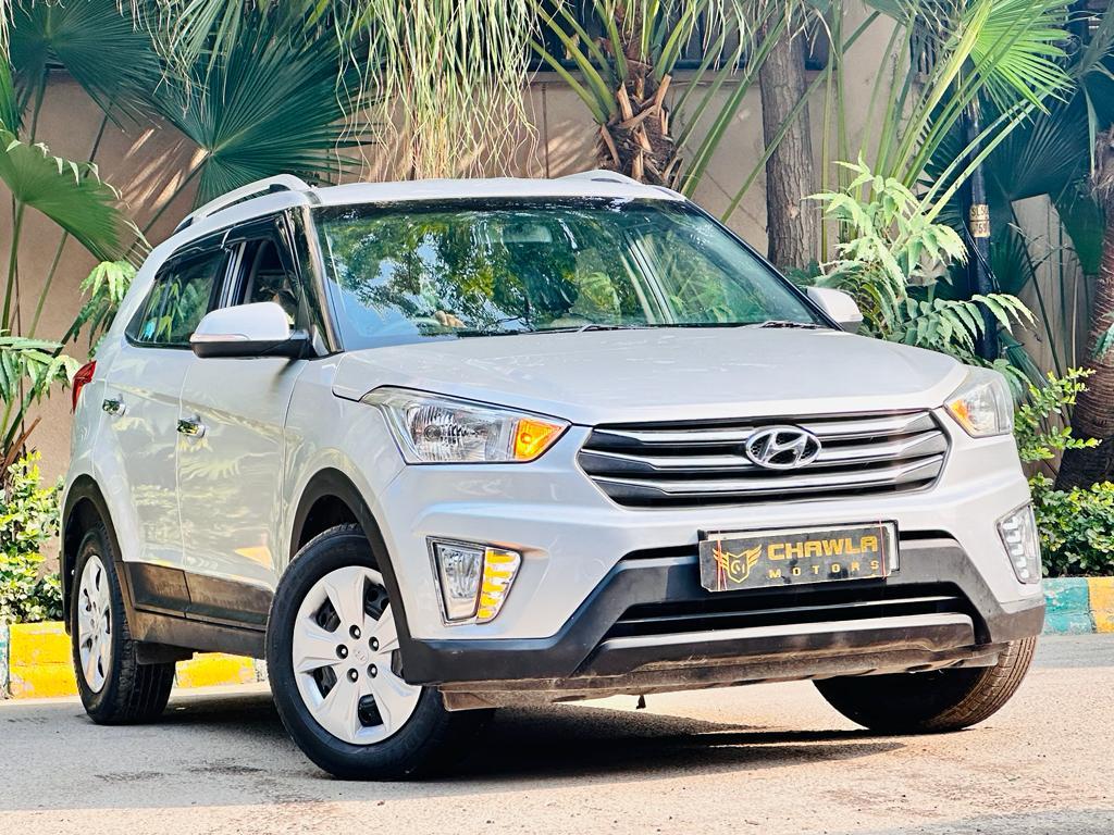 Hyundai Creta 1.6 petrol model 2016 running 68k Up number