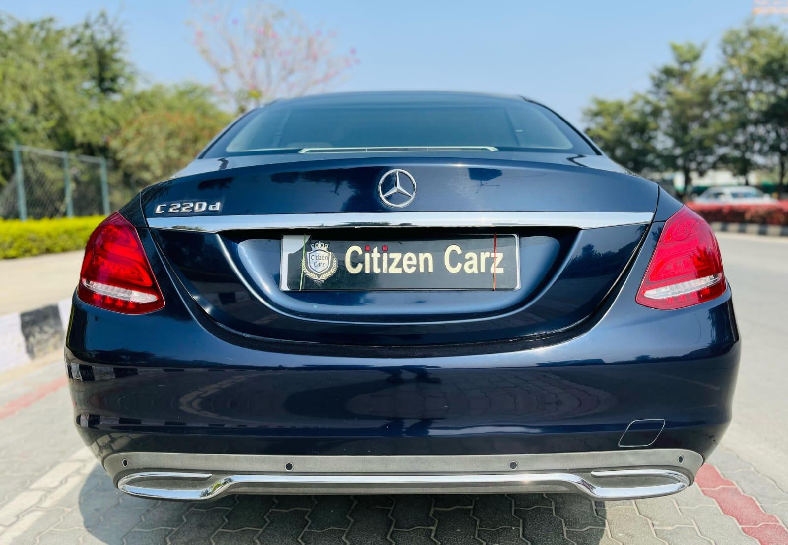 *MERCEDES BENZ C-CLASS C-220D AVANT-GARDE AUTOMATIC DIESEL*