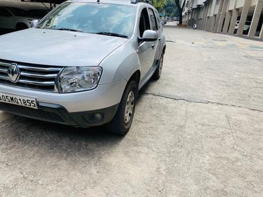 RENAULT DUSTER RXL 85 PS MT 2014