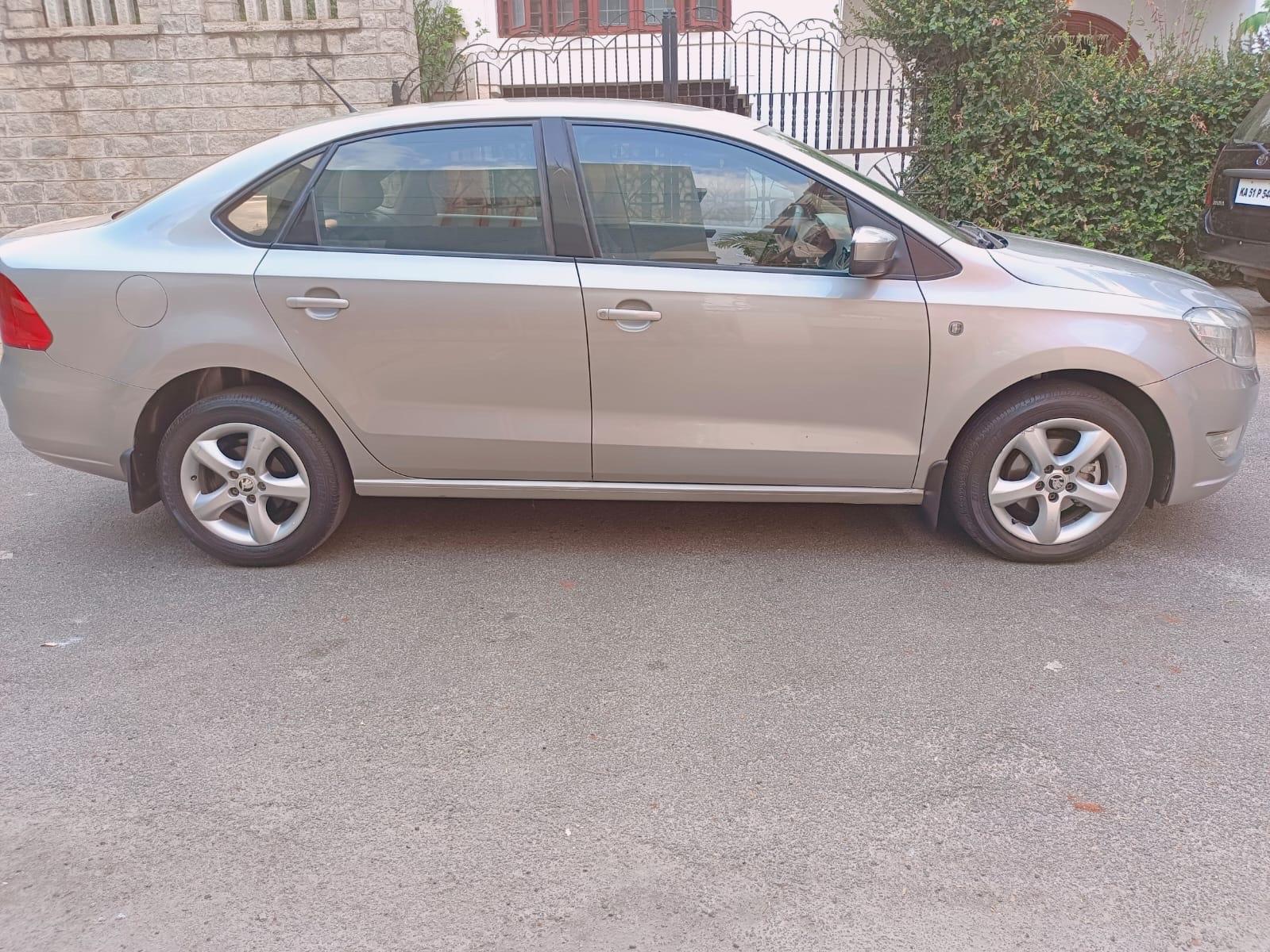 SKODA RAPID AMBIENT PLUS 2014