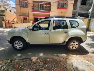 RENAULT DUSTER RXL 85 PS 2015/16