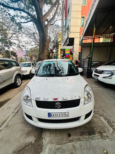 Maruti swift vxi 2009