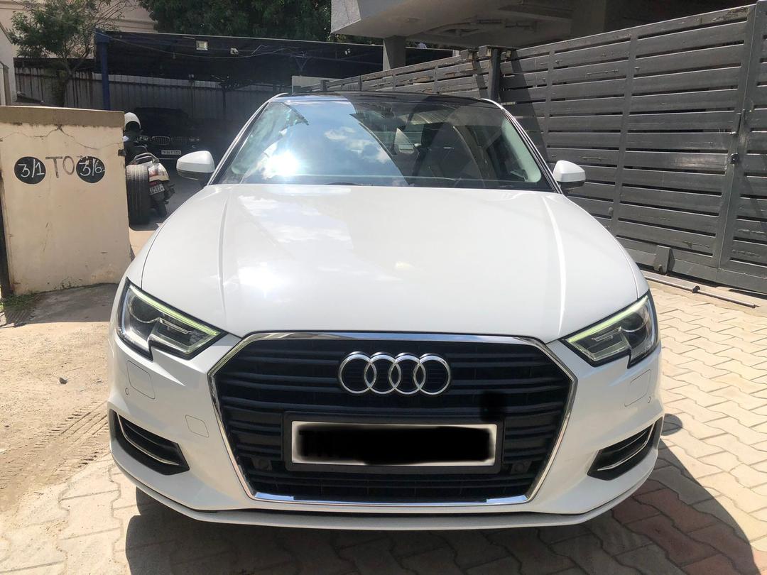 AUDI A3 PREMIUM PLUS