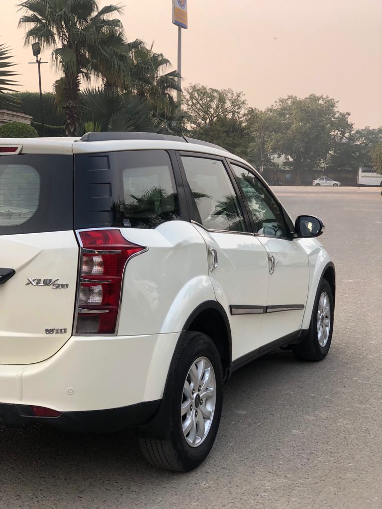 Mahindra XUV 500