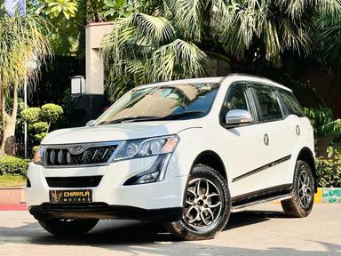 Mahindra XUV w6 automatic model 2017 running 67k DL number