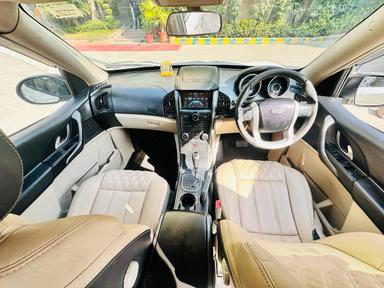 Mahindra XUV w6 automatic model 2017 running 67k DL number