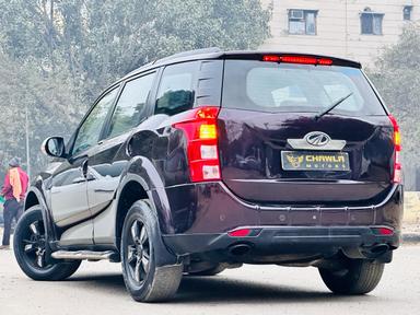 Mahindra XUV w8 model 2014 running 72k HR number