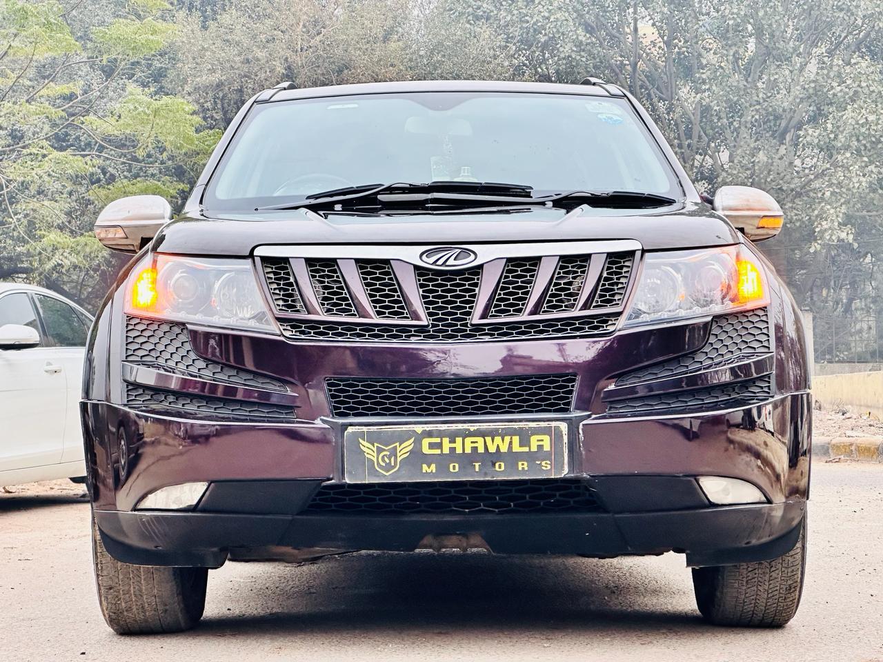 Mahindra XUV w8 model 2014 running 72k HR number