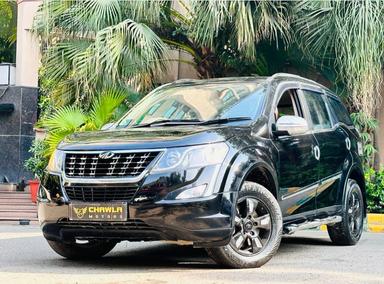 Mahindra XUV w6 model 2015 running 72k HR number