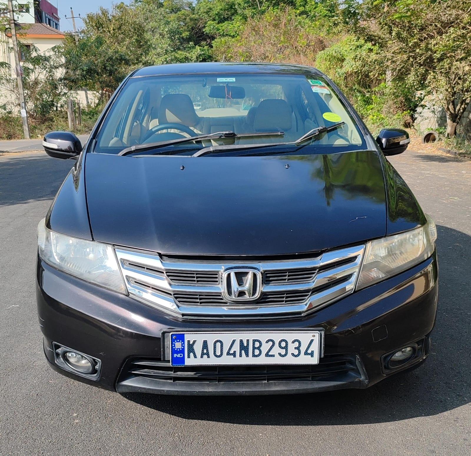 Honda City 1.5 V MT