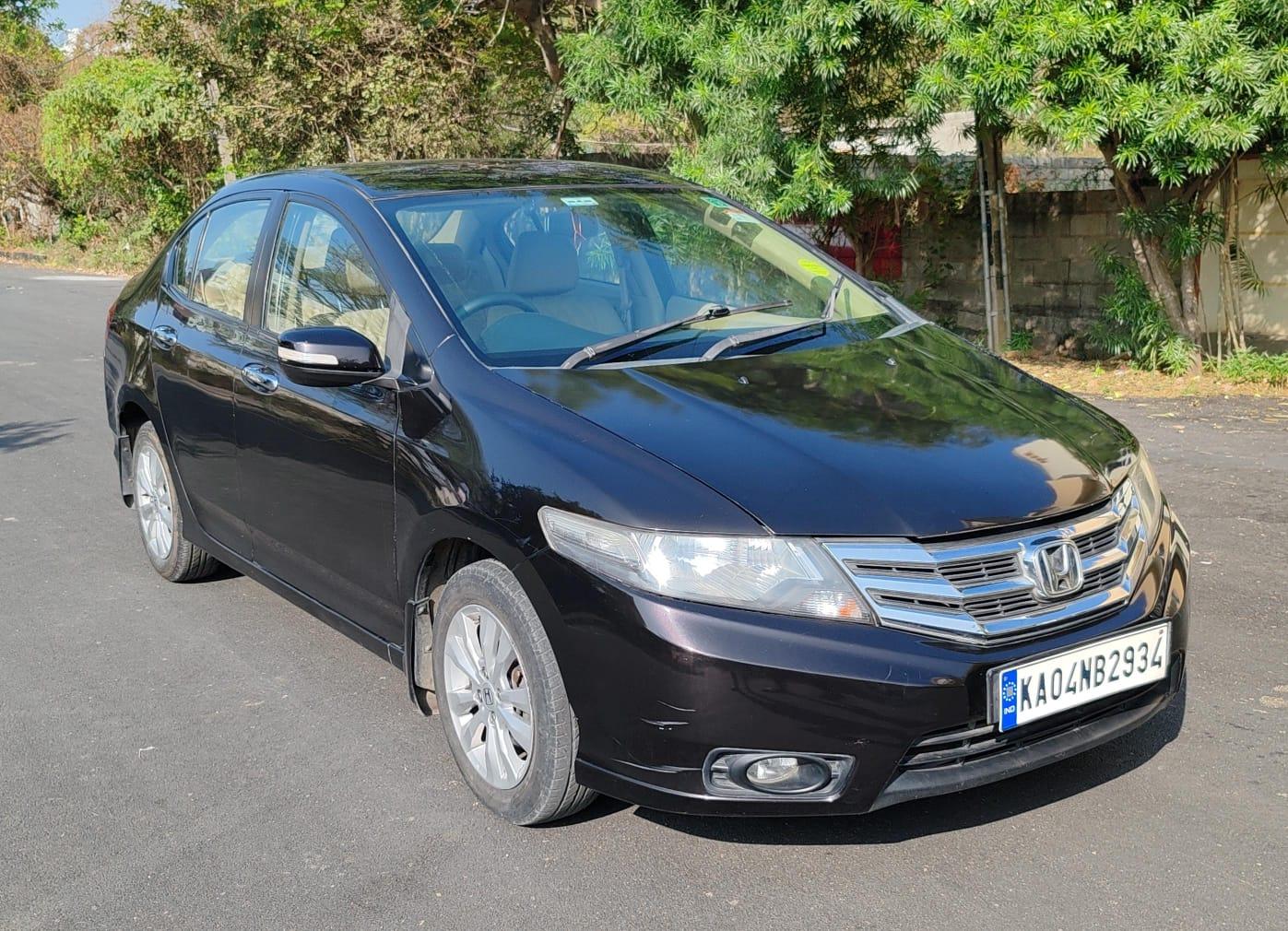 Honda City 1.5 V MT