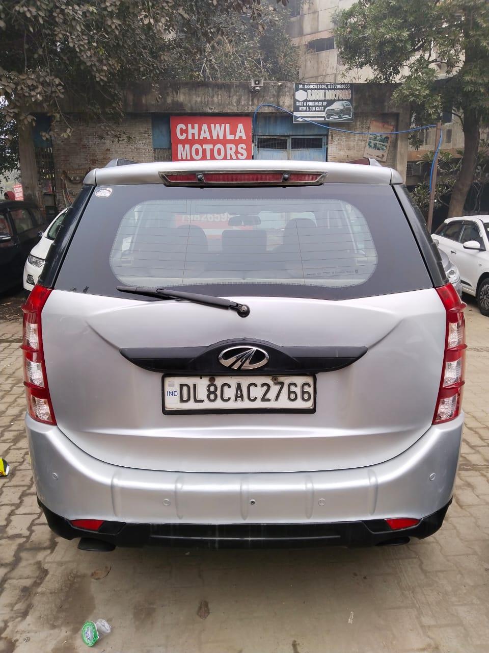 Mahindra XUV model 2015 running 72k DL number