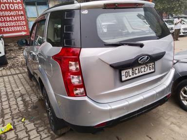 Mahindra XUV model 2015 running 72k DL number