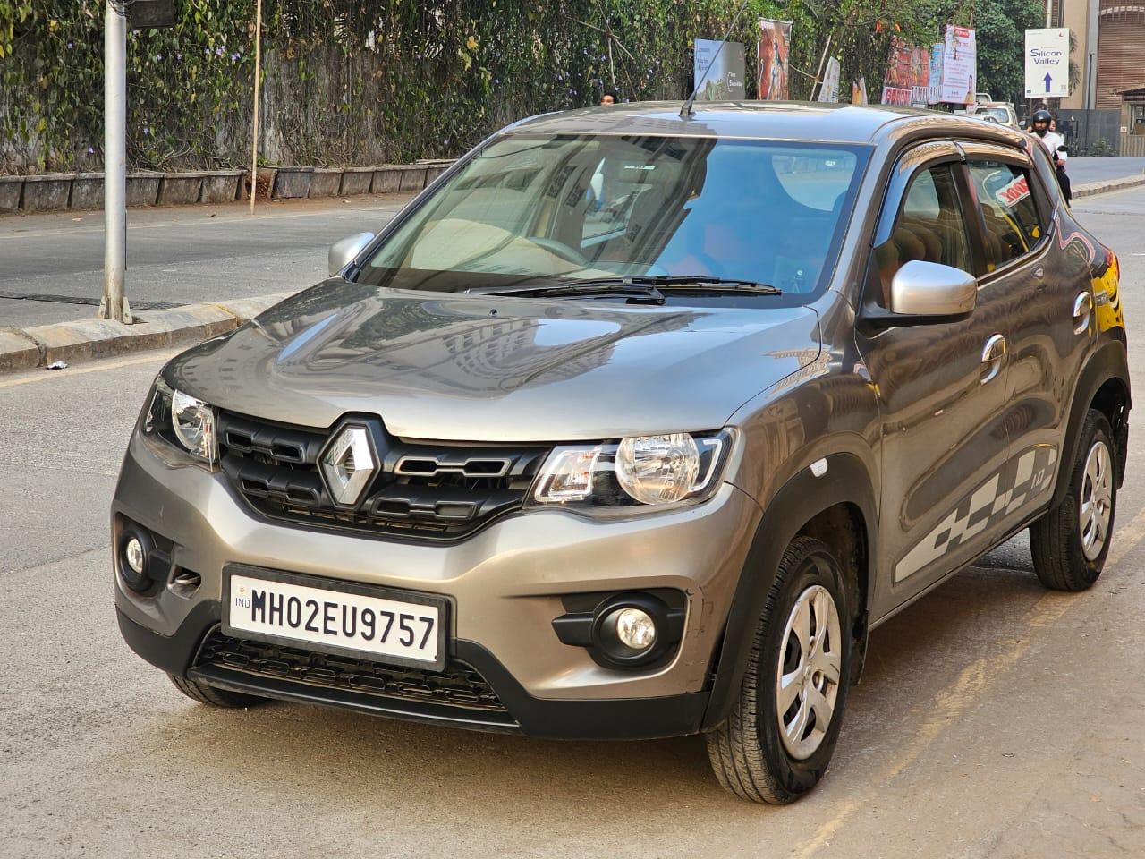 Kwid RXT 1.0 AT
2018