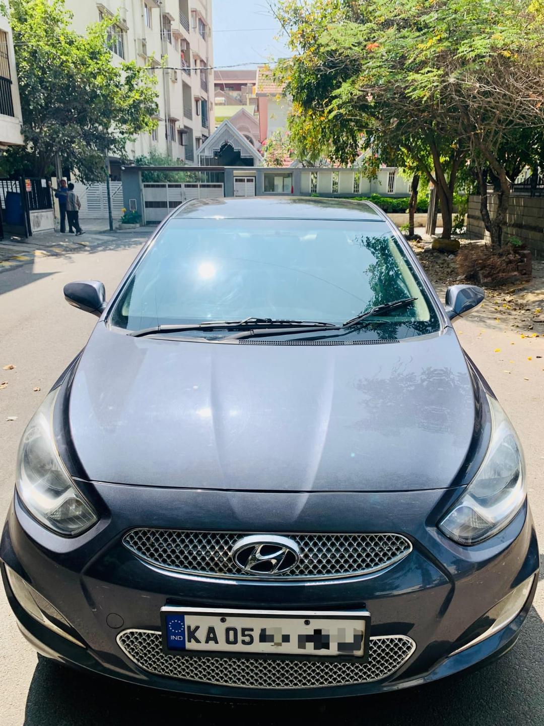 Hyundai Verna Fludic 2013 Automatic EX