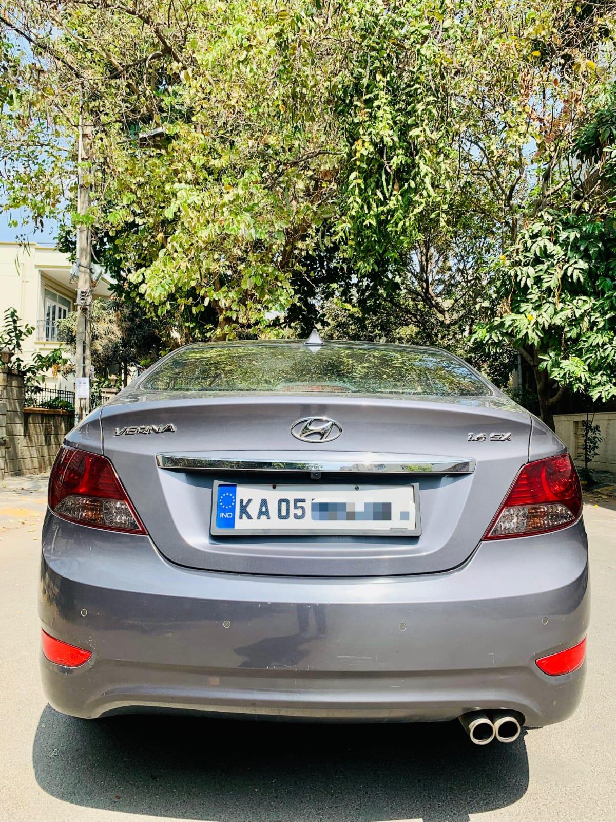 Hyundai Verna Fludic 2013 Automatic EX