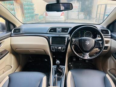 Ciaz Zxi Plus 2015 Petrol Manual DL