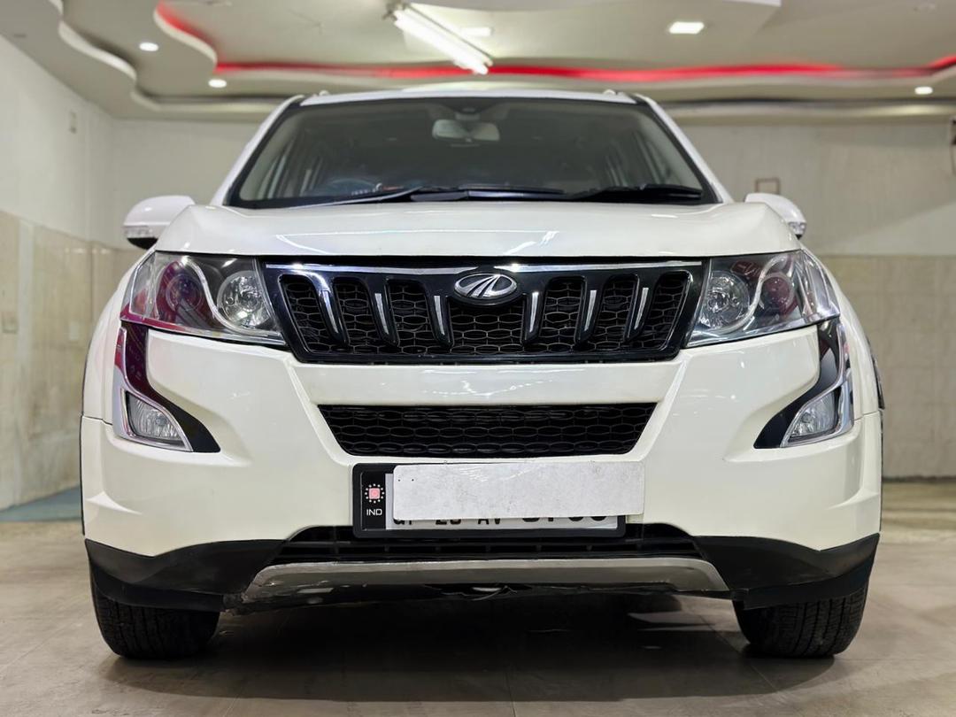 MAHINDRA XUV 500 W10 MT 2016