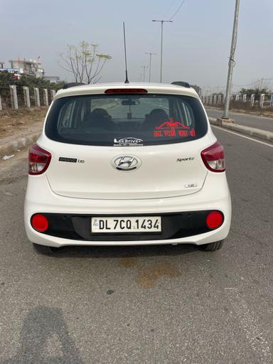 Hyundai i10 grand