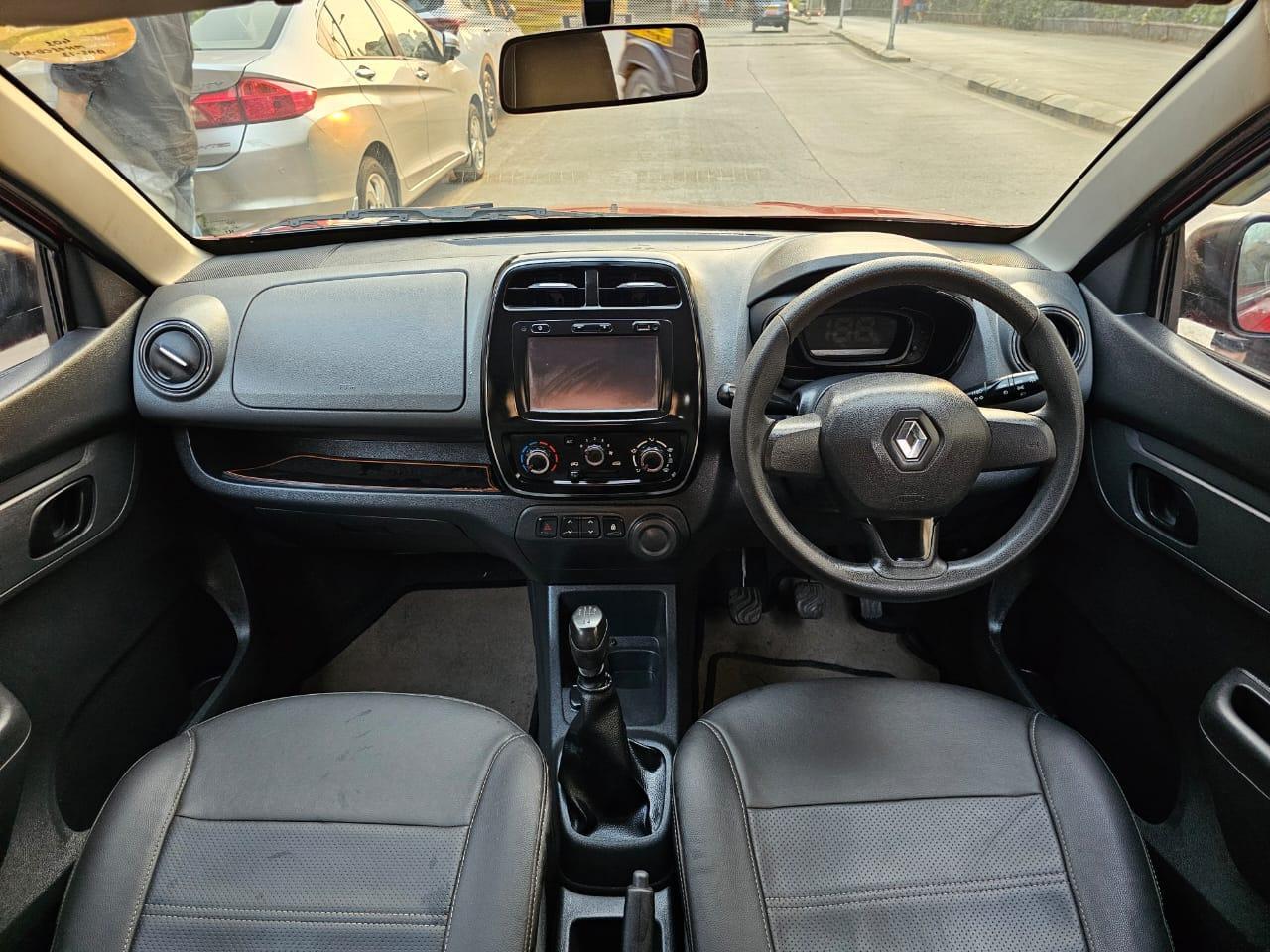 Kwid RXT
2015 December