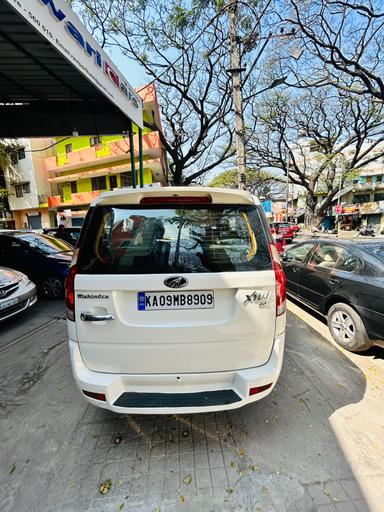 Mahindra Xylo E2 2015