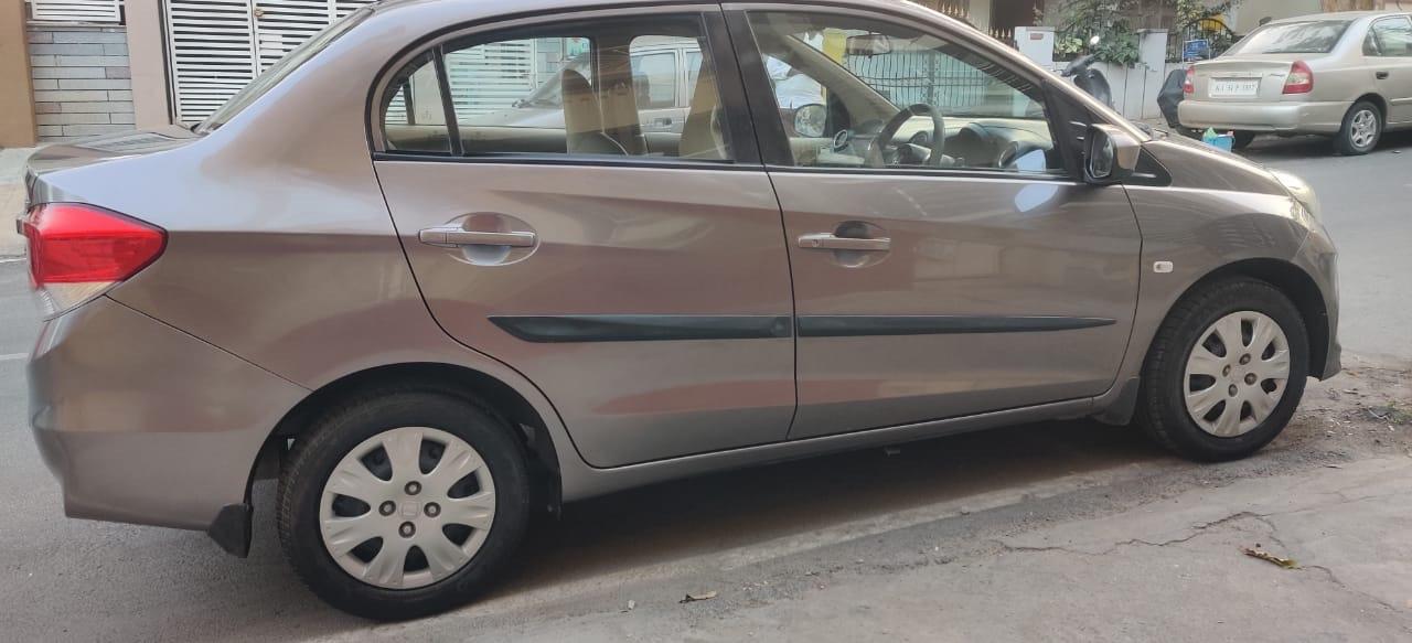 HONDA AMAZE S MT 2014