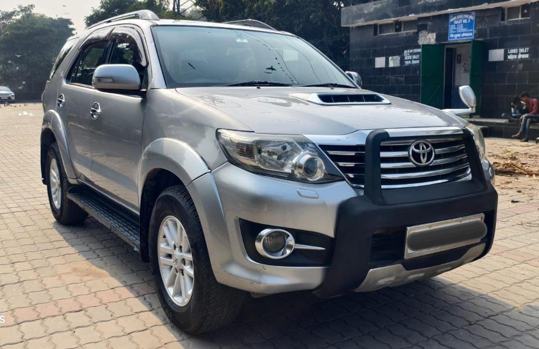 FORTUNER 4X4 MANUAL