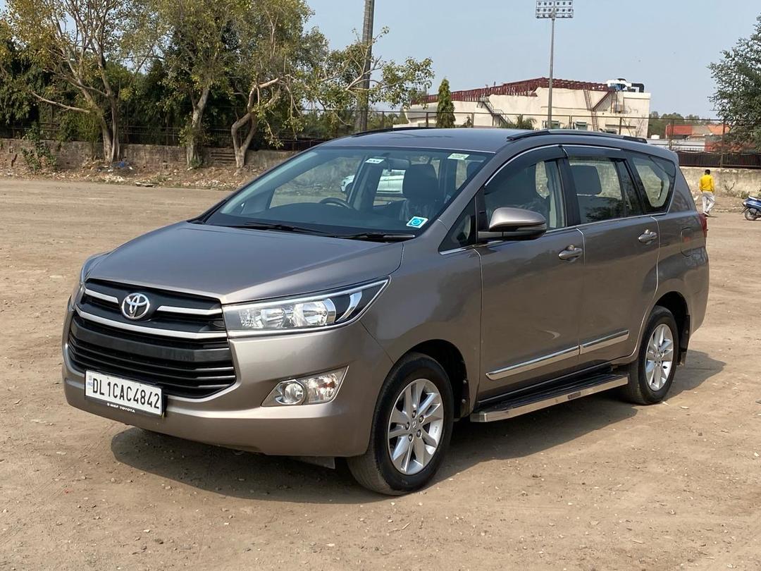 2020 Innova Crysta