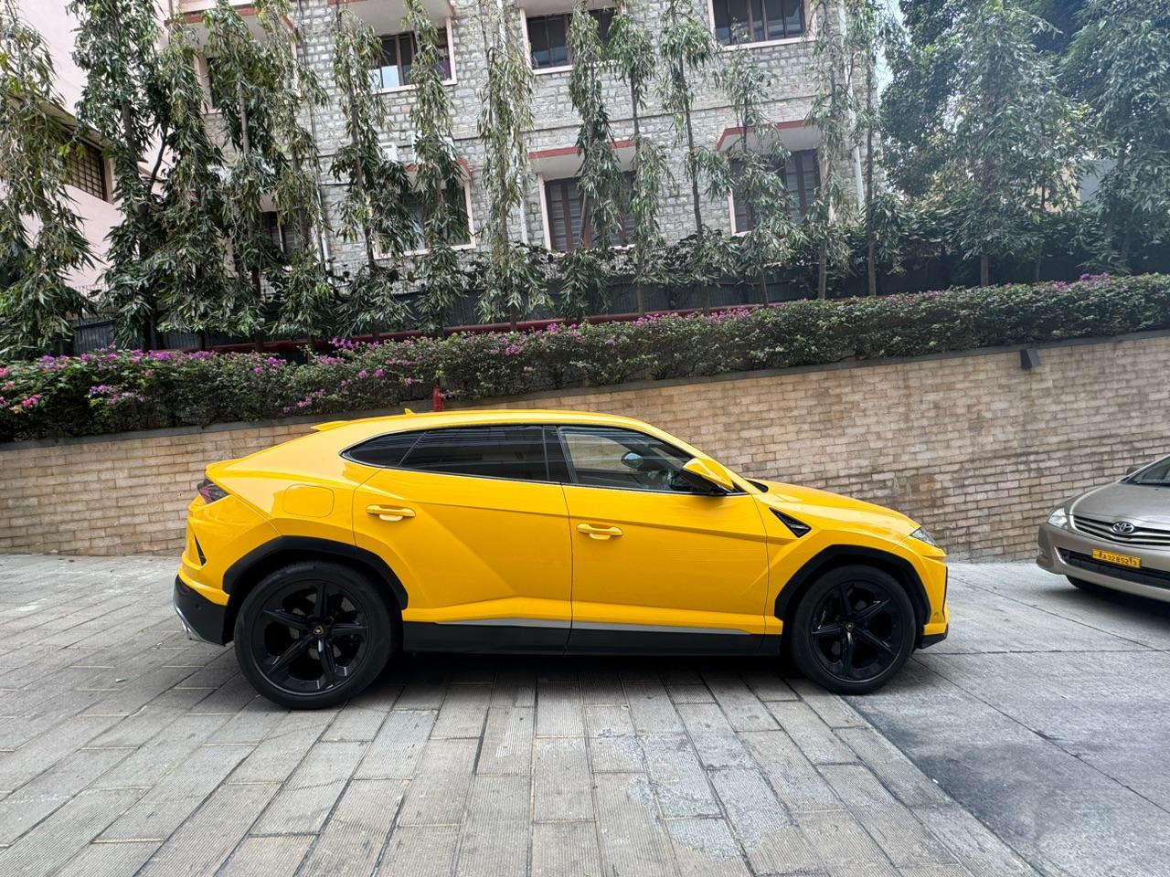 Lamborghini Urus Ka