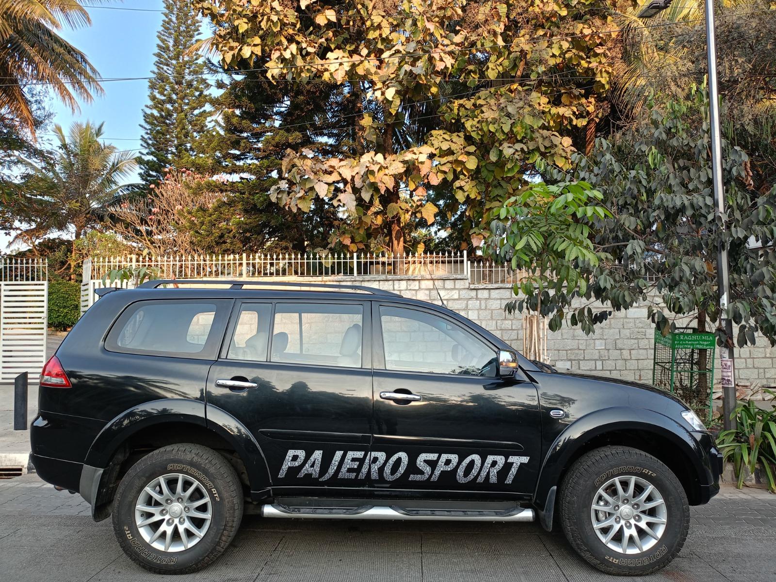 MITSUBISHI PAJERO SPORT 4×2 AT