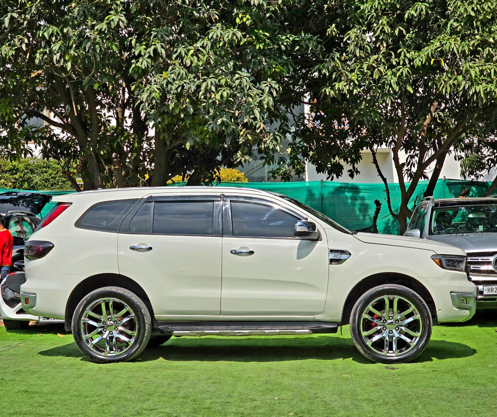 FORD ENDEAVOUR 3.2L TITANIUM