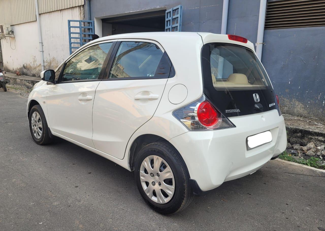 HONDA BRIO S MT