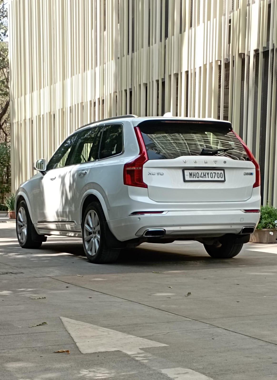 VOLVO XC90 D5