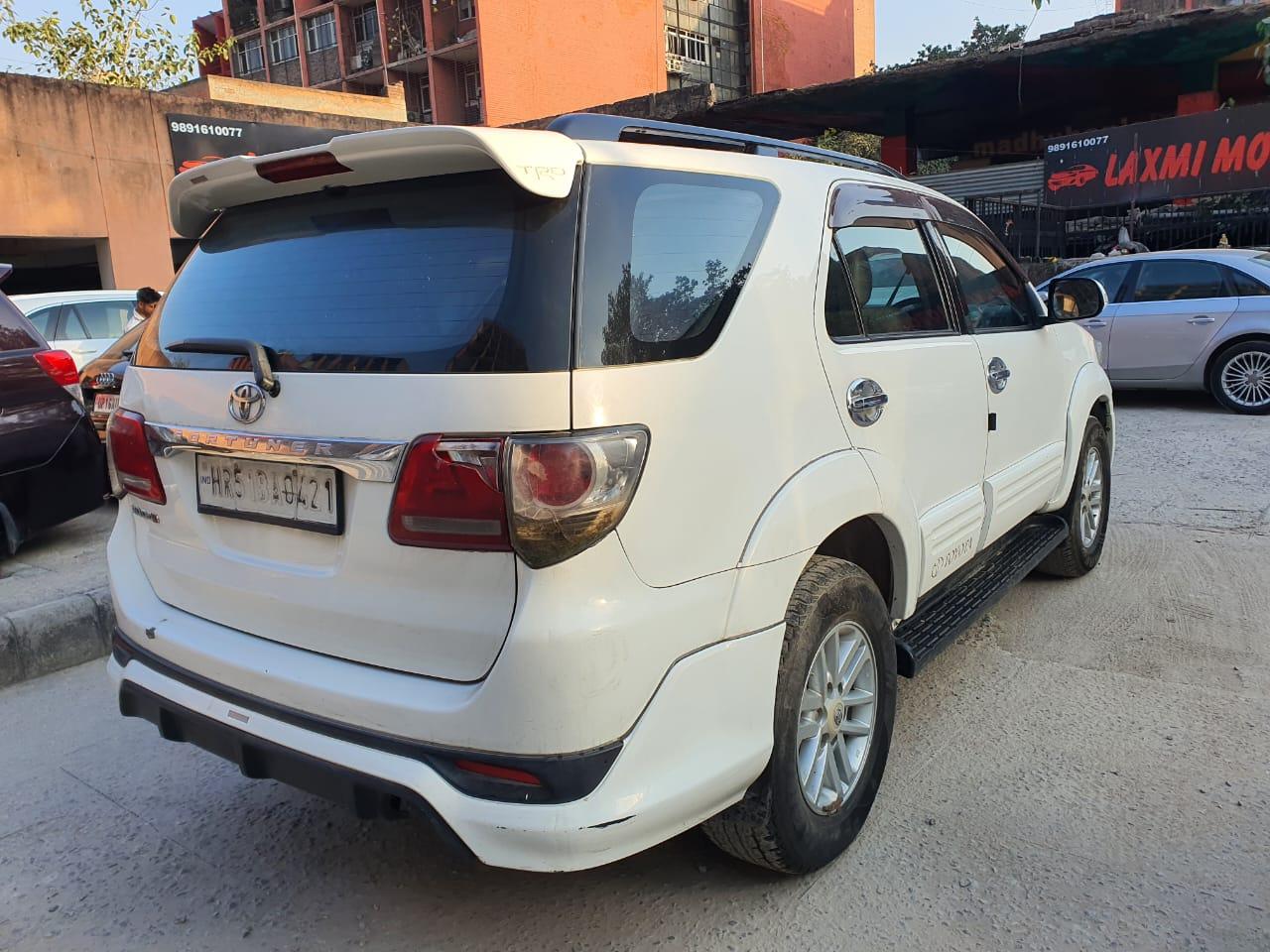 FORTUNER 4X2 AUTOMATIC