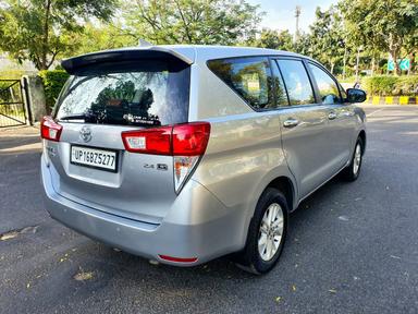 INNOVA CRYSTA 2.4 G