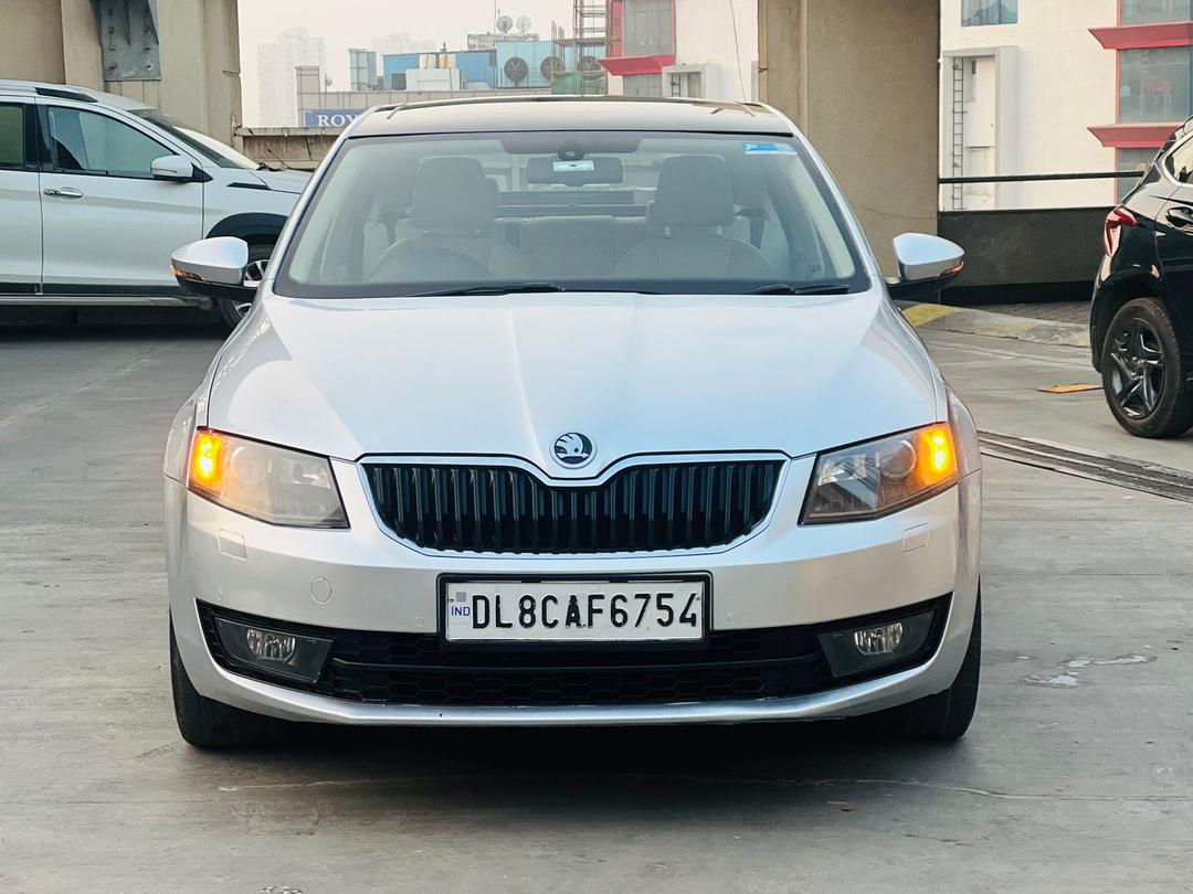 Skoda Octavia Elegance 2014 Petrol Auto DL