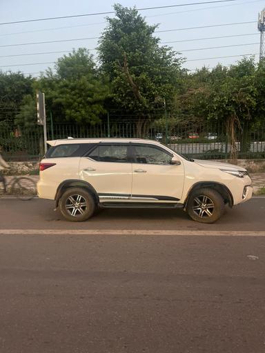 FORTUNER 4*2 AUTO DIESEL 2019