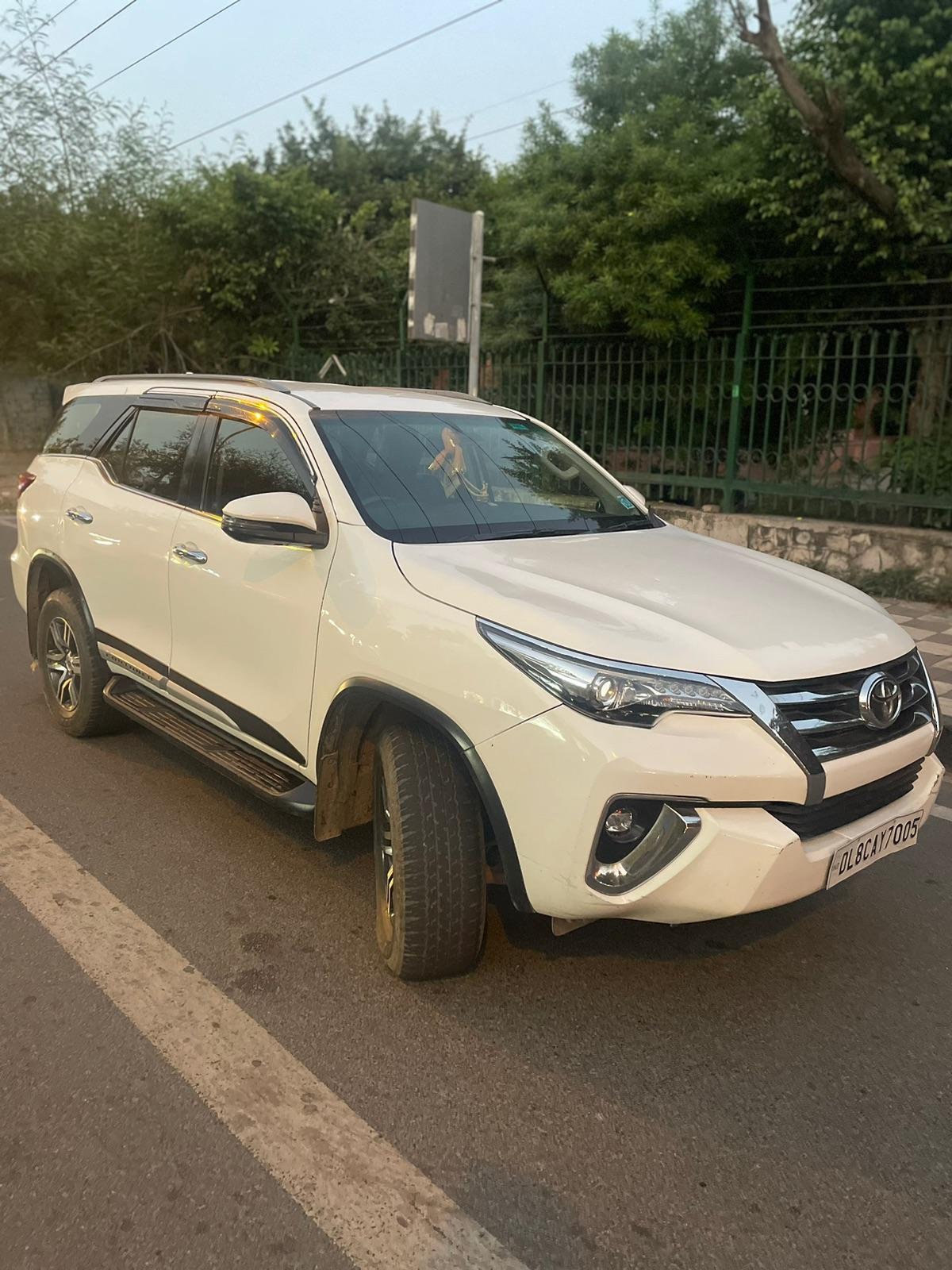 FORTUNER 4*2 AUTO DIESEL 2019