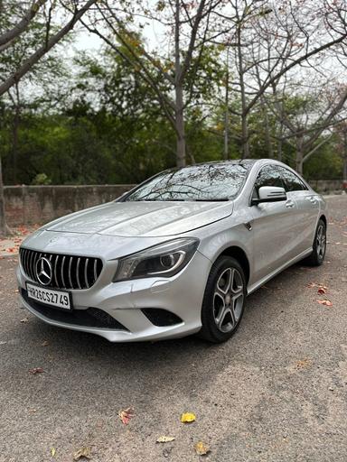 Mercedes Benz 2015 CLA 200 CDI Sports HR 26