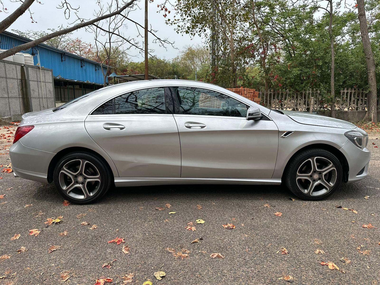 Mercedes Benz 2015 CLA 200 CDI Sports HR 26