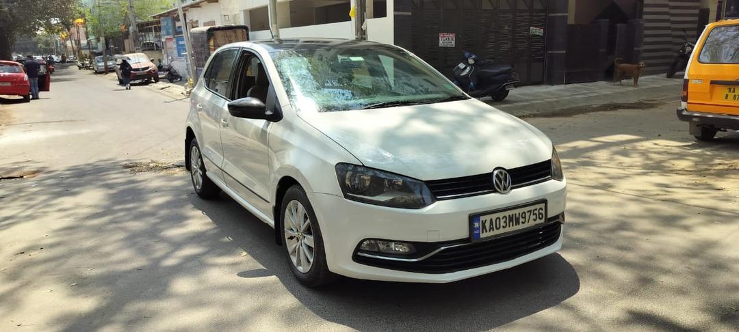 Volkswagen Polo highline 1.5 2015