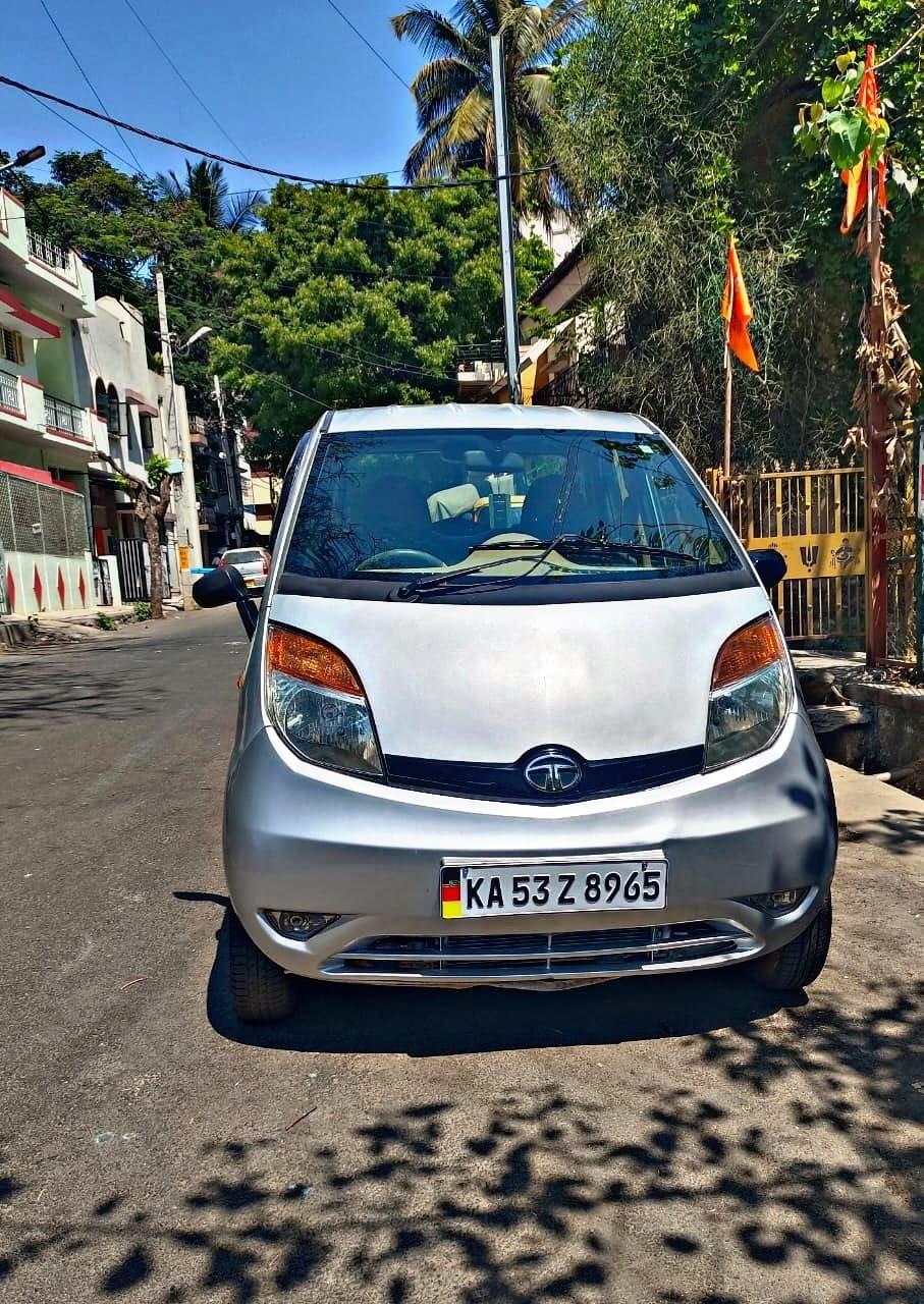 Tata Nano LX 2012