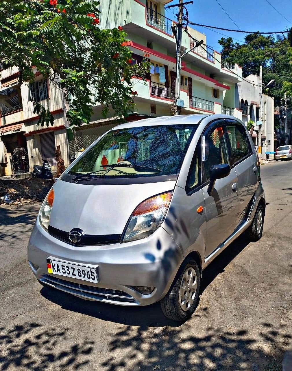 Tata Nano LX 2012