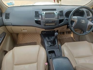 2015 FORTUNER 4X2 MANUAL 1ST