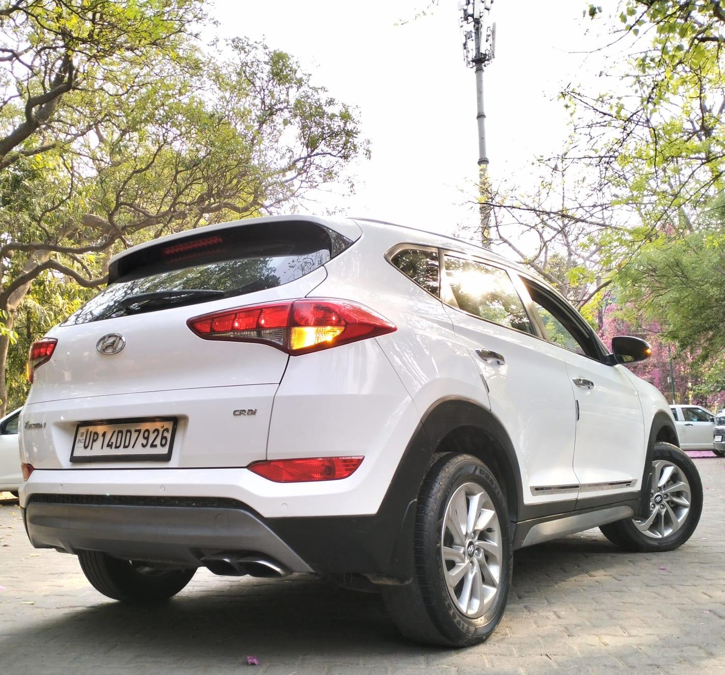 Hyundai Tucson manual diesel model 2017 running 69k Up number